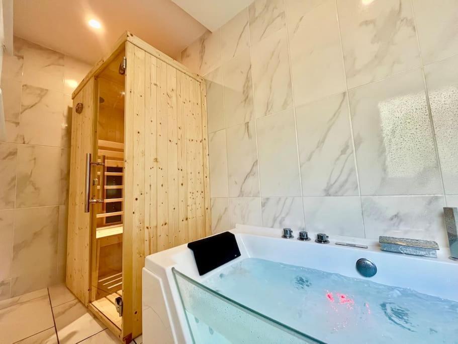 Splendide Cocon Sauna & Balneo Reims Exterior photo